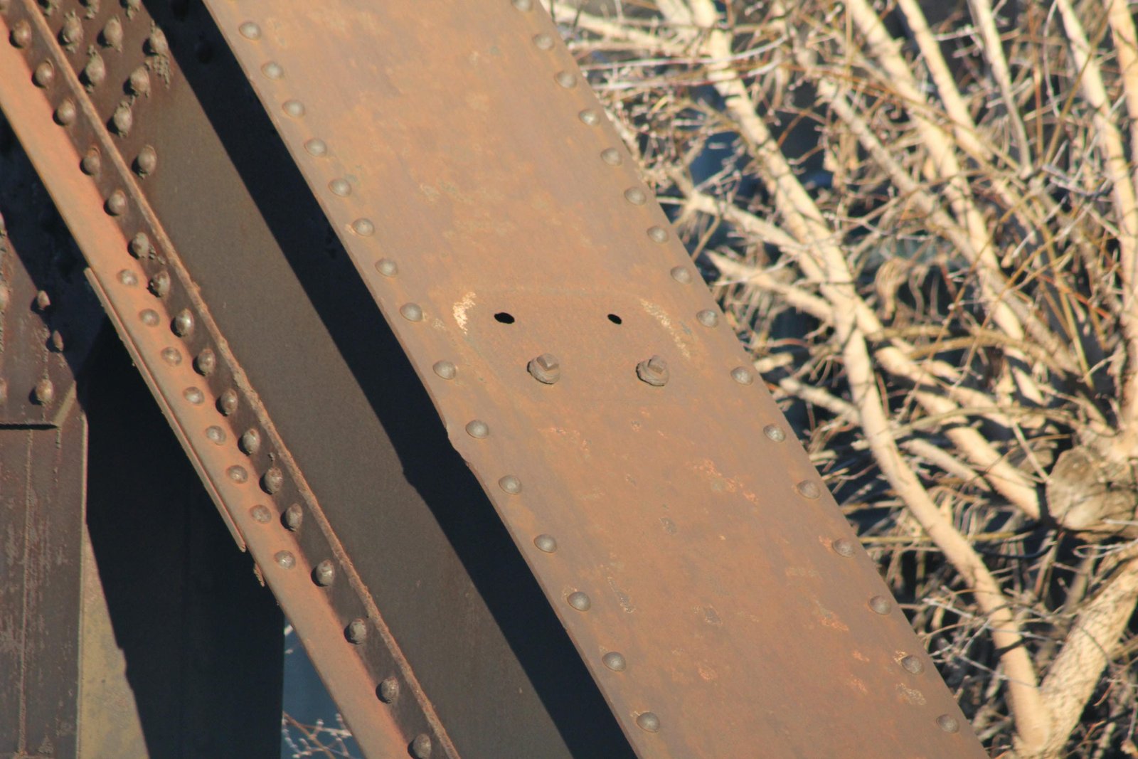 Missing plaque, north truss